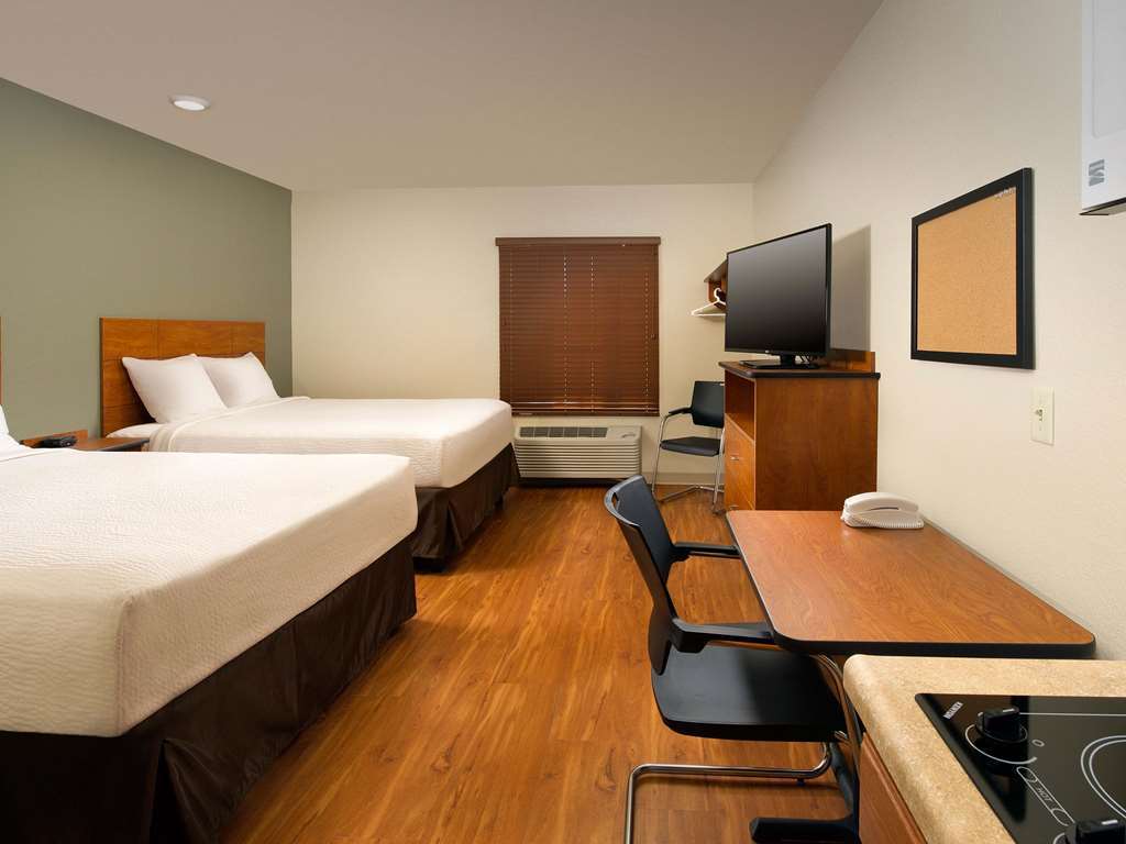 Woodspring Suites Albuquerque Room photo