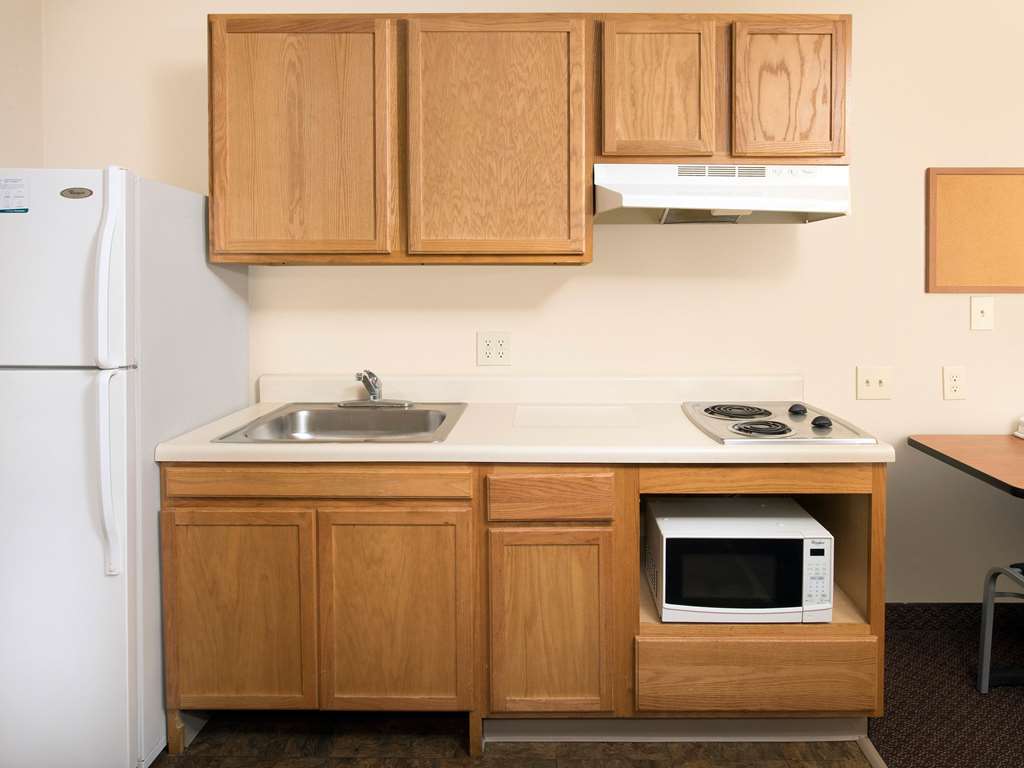 Woodspring Suites Albuquerque Room photo