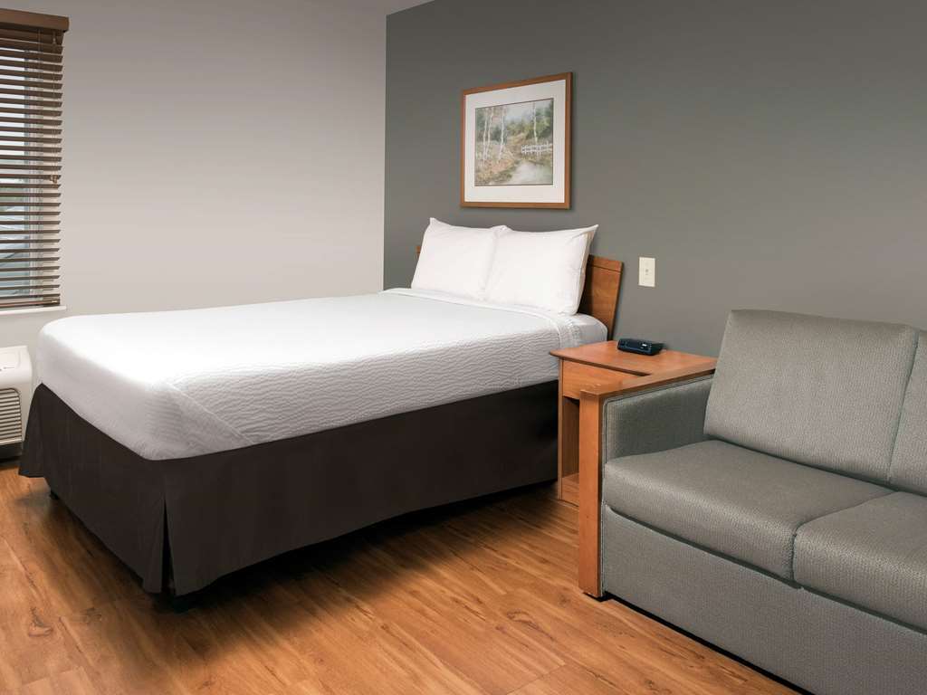 Woodspring Suites Albuquerque Room photo